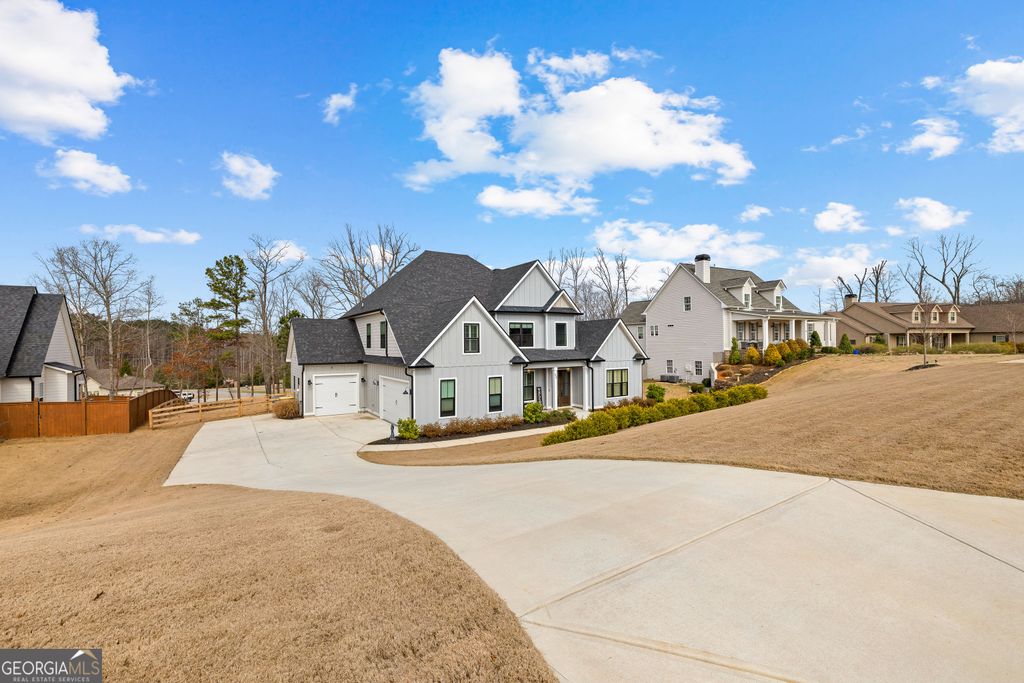 Photo of 43 N Cove Drive, Newnan, GA 30263 (MLS # 10706517)