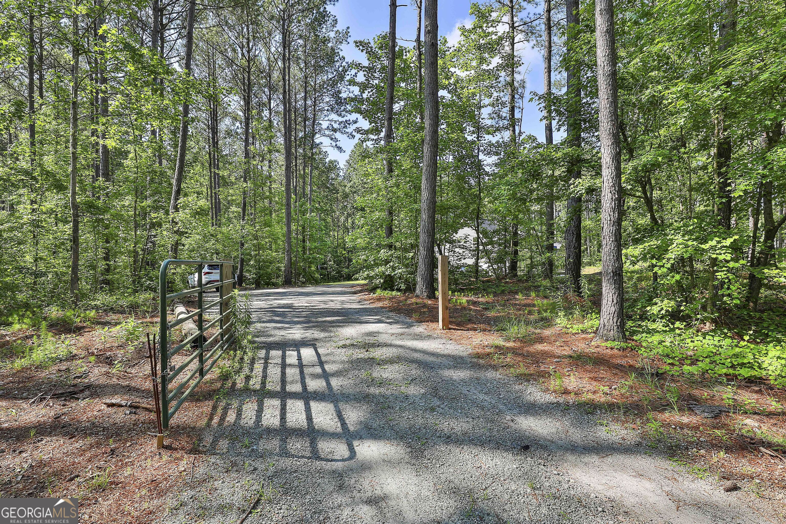 211 Beavers RD