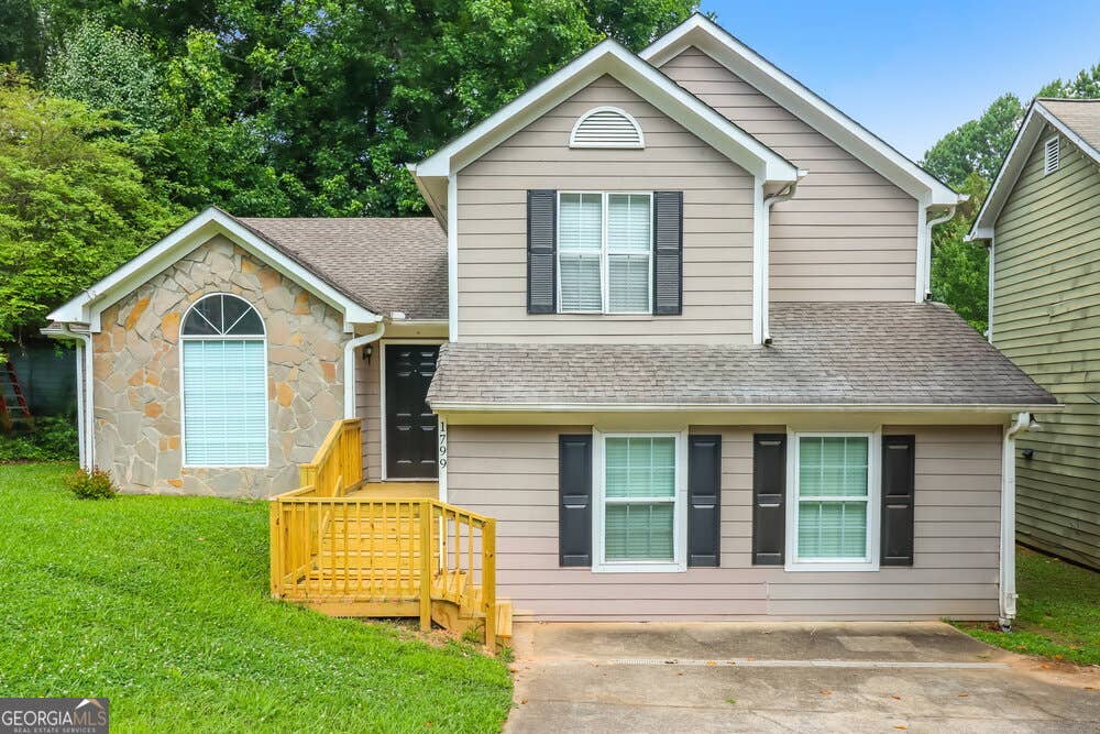 Photo of 1799 Killarney Drive SW, Marietta, GA 30008 (MLS # 10801452)