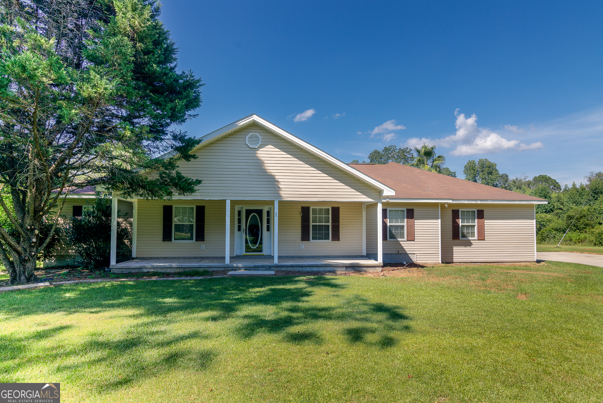 1212 Bell RD
