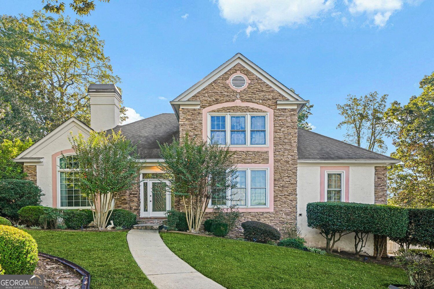 221 Hawick LN