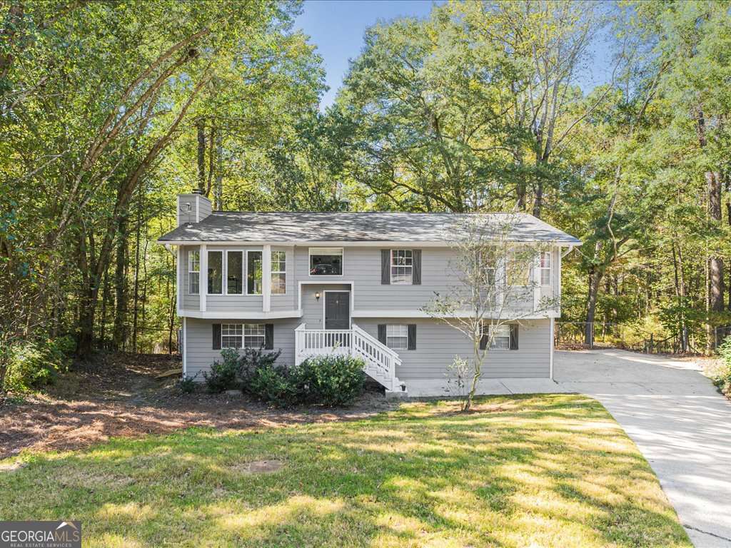 Photo 1 of 28 — 1114 DANUBE TRL, Sugar Hill, GA 30518