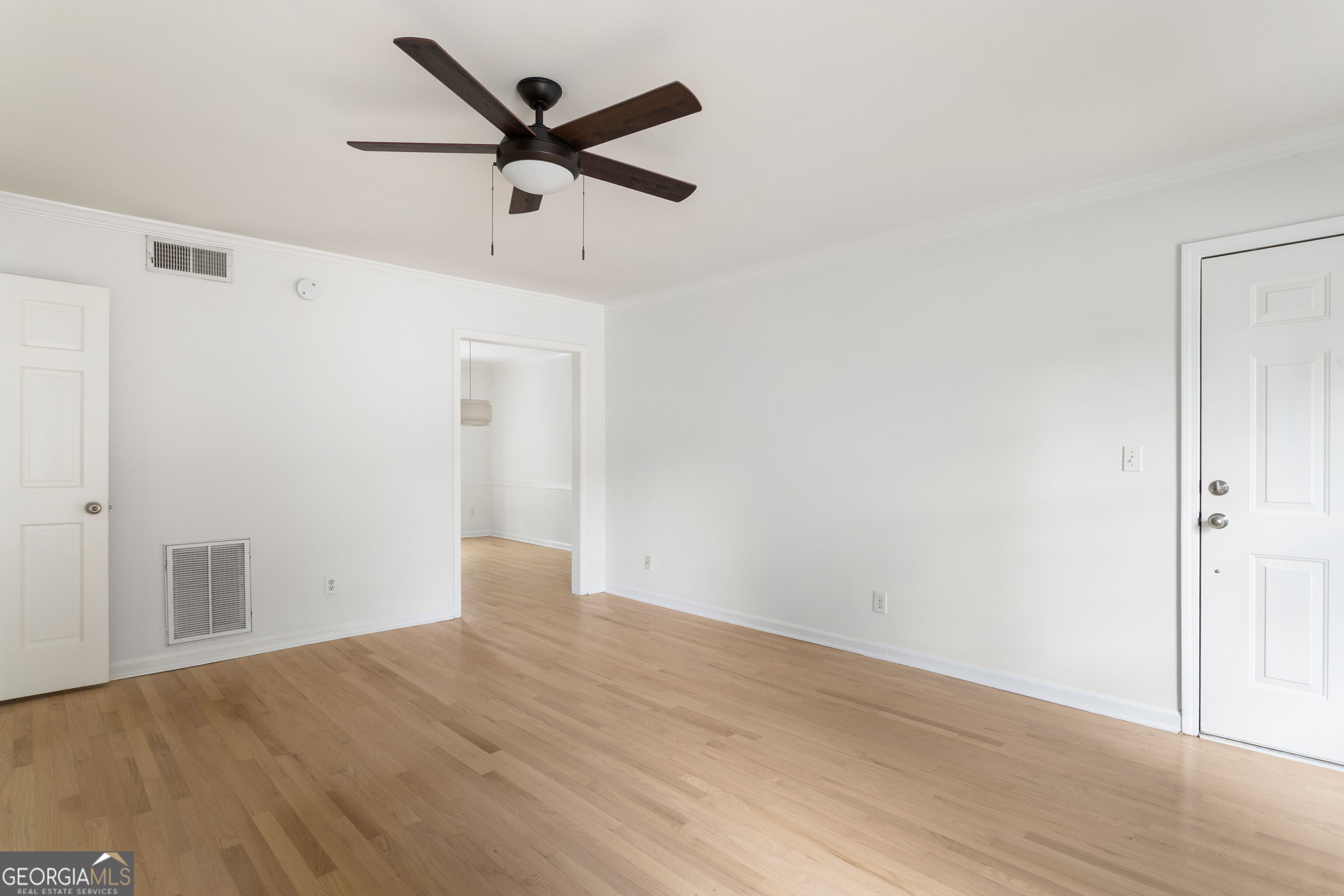1101 Collier RD NW L5