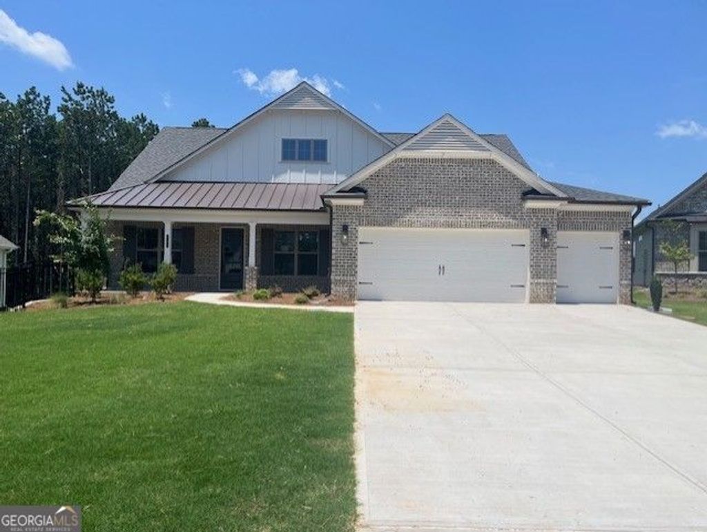 Photo of 640 Highgrove Circle, Canton, GA 30115 (MLS # 10766432)
