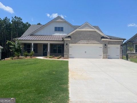 640 Highgrove CIR Canton GA 30115