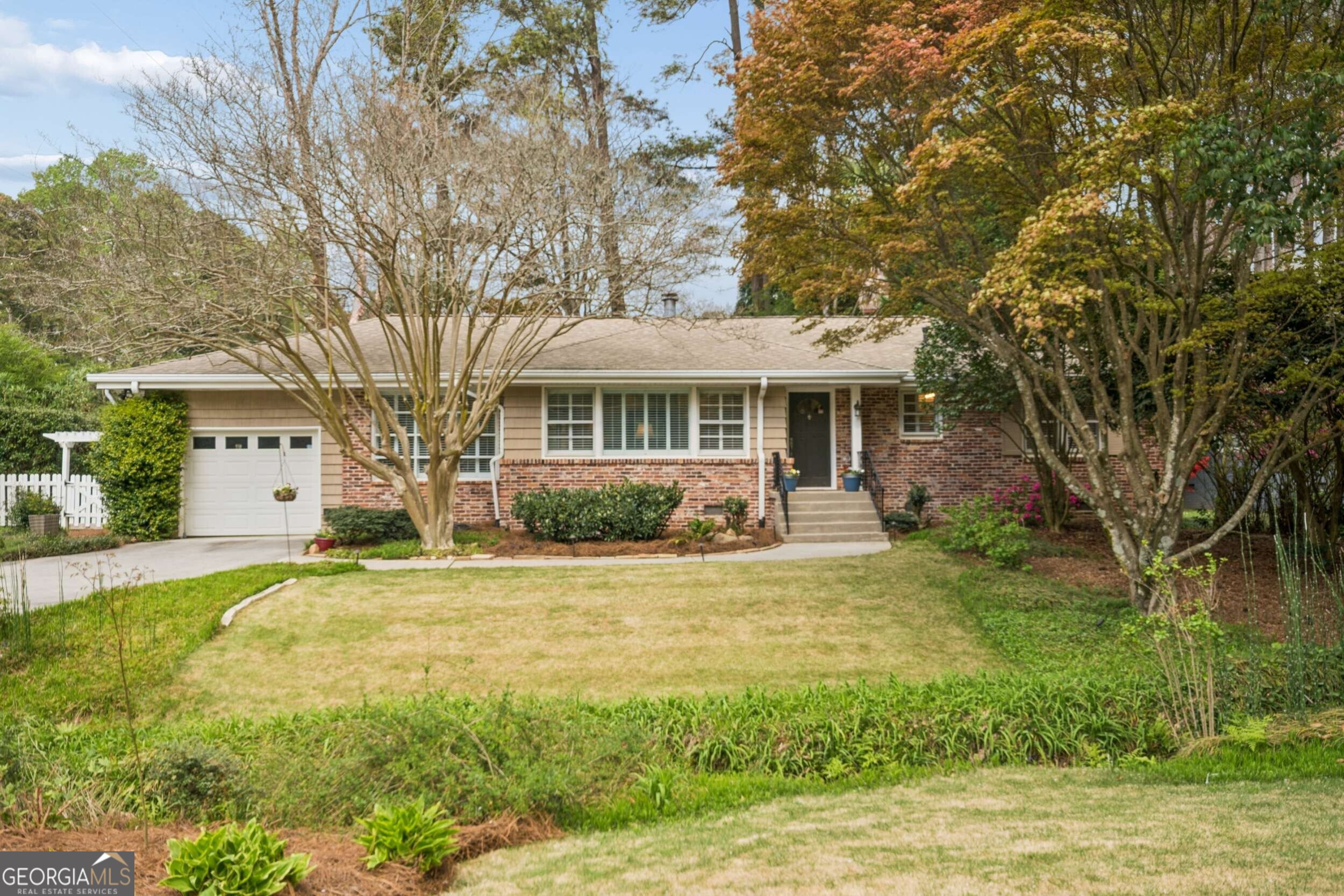 1124 Wild Creek TRL NE