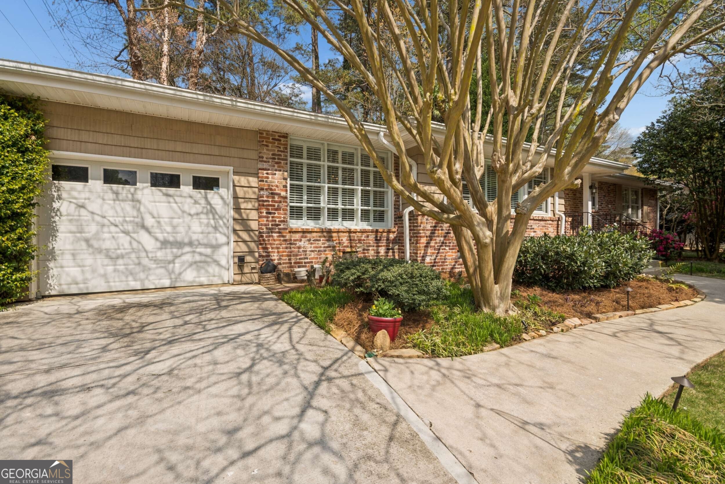 1124 Wild Creek TRL NE