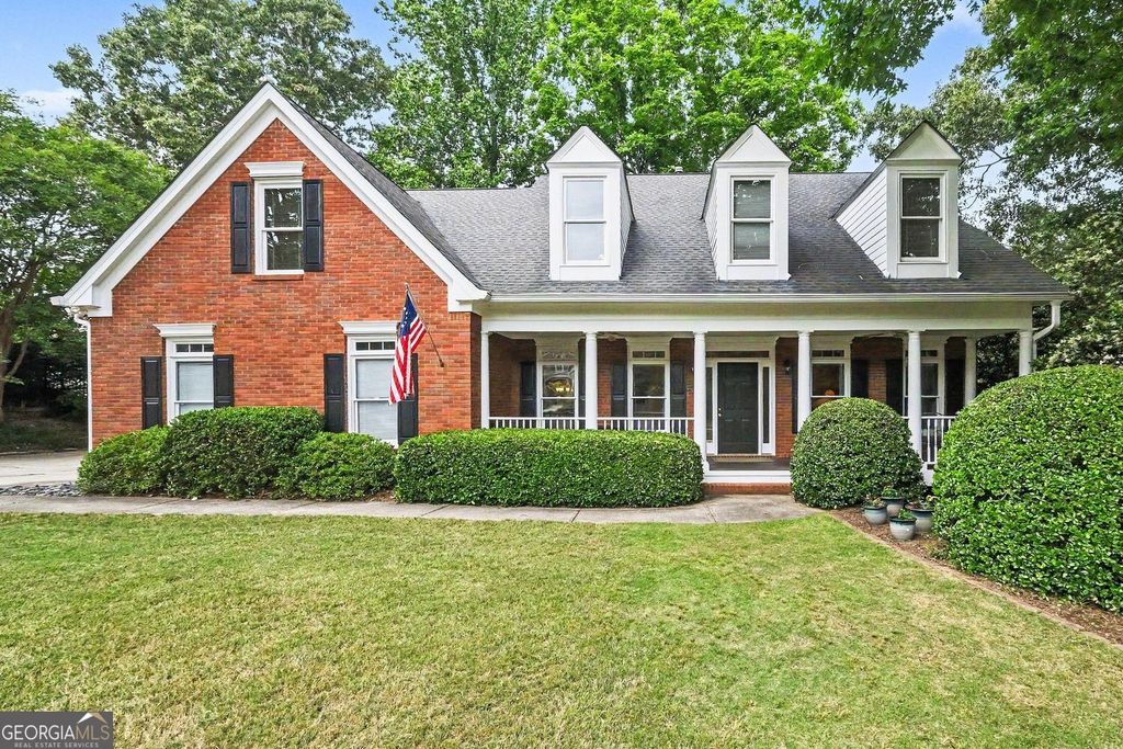 Photo of 2737 Duncans View Trace NE, Buford, GA 30519 (MLS # 10760383)