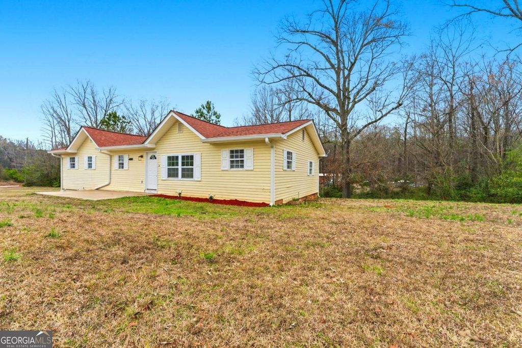 Photo of 2 Martin Road, Griffin, GA 30223 (MLS # 10661806)