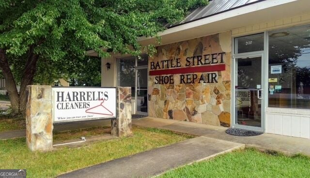Photo of 207 W Battle Street, Lagrange, GA 30240 (MLS # 10826002)