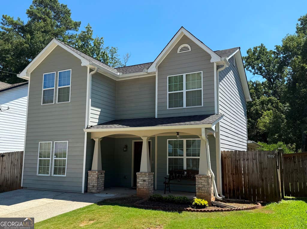 Photo of 2831 Pebblebrook Court, Buford, GA 30518 (MLS # 10833677)