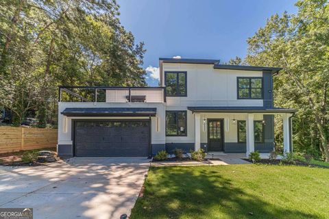 Photo of 6465 Yatch Club Road, Flowery Branch, GA 30542 (MLS # 10576539)