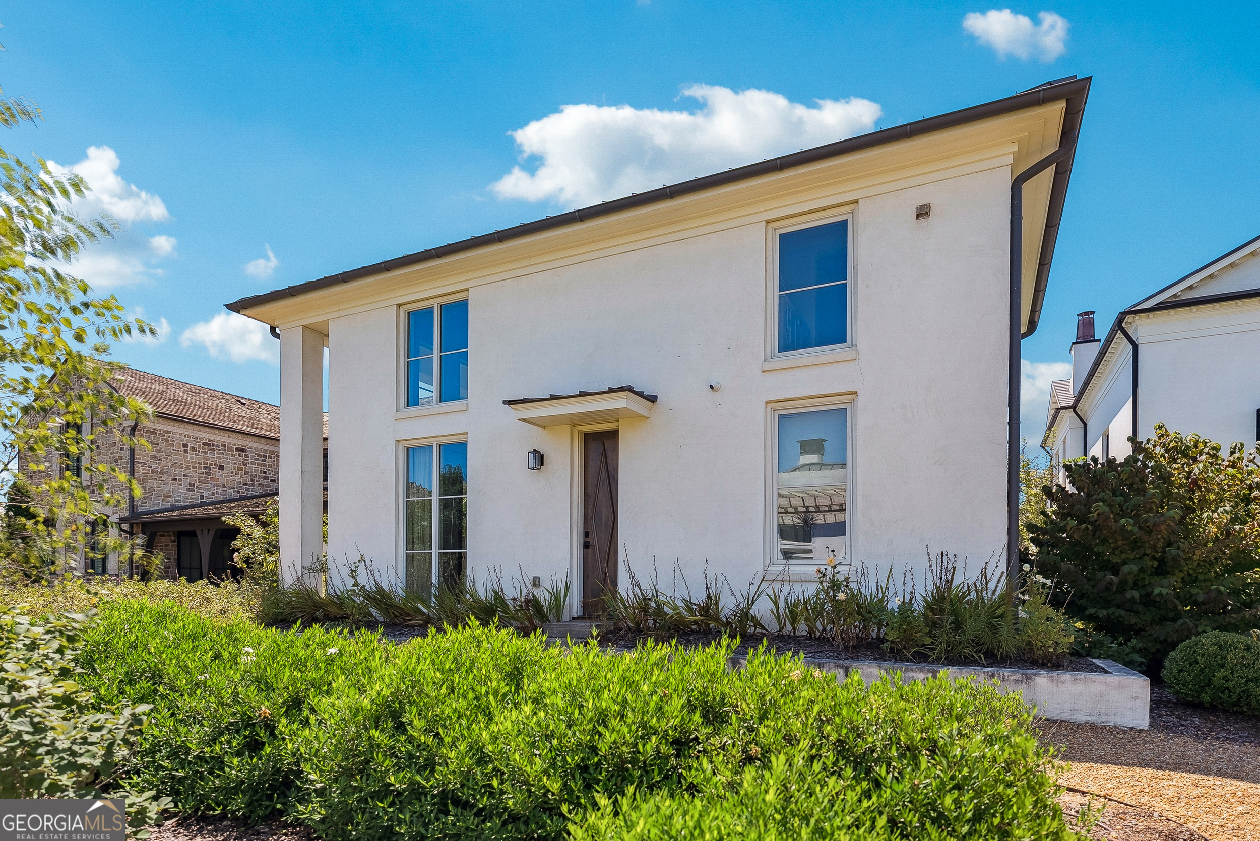 170 Guild LN