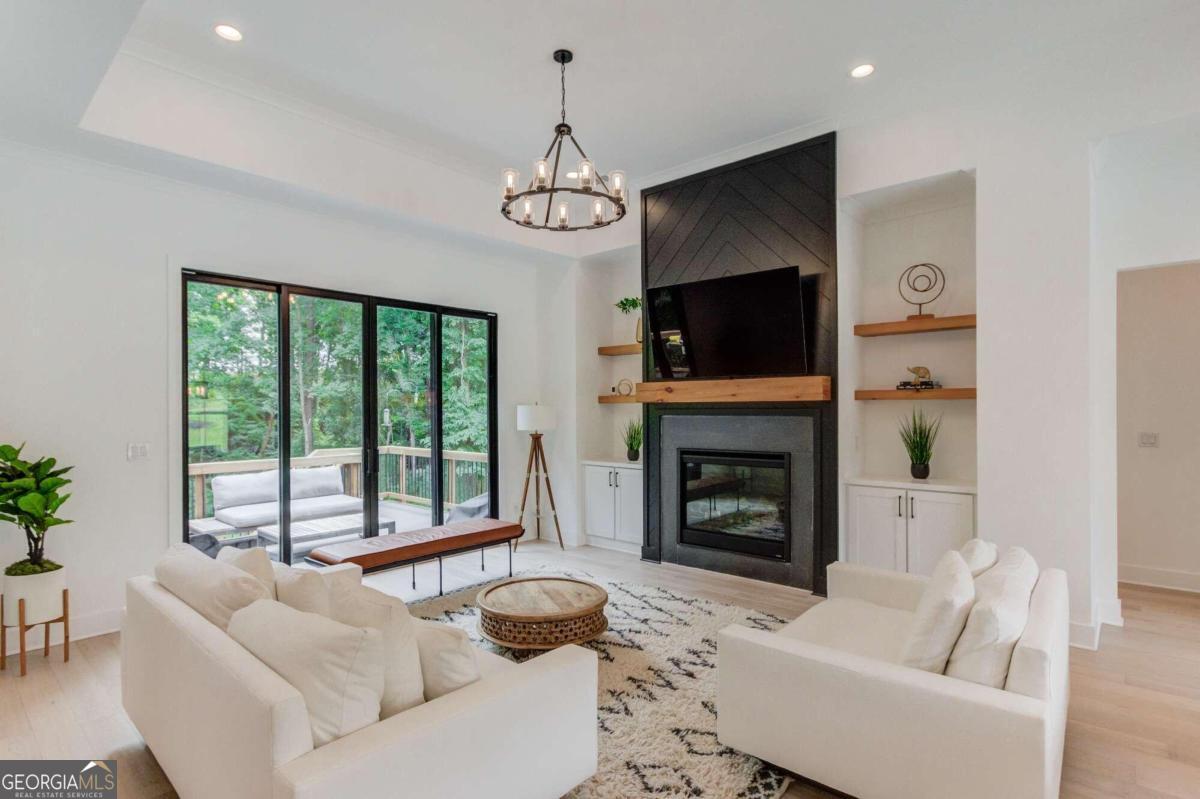 5306 Weeping Creek TRL