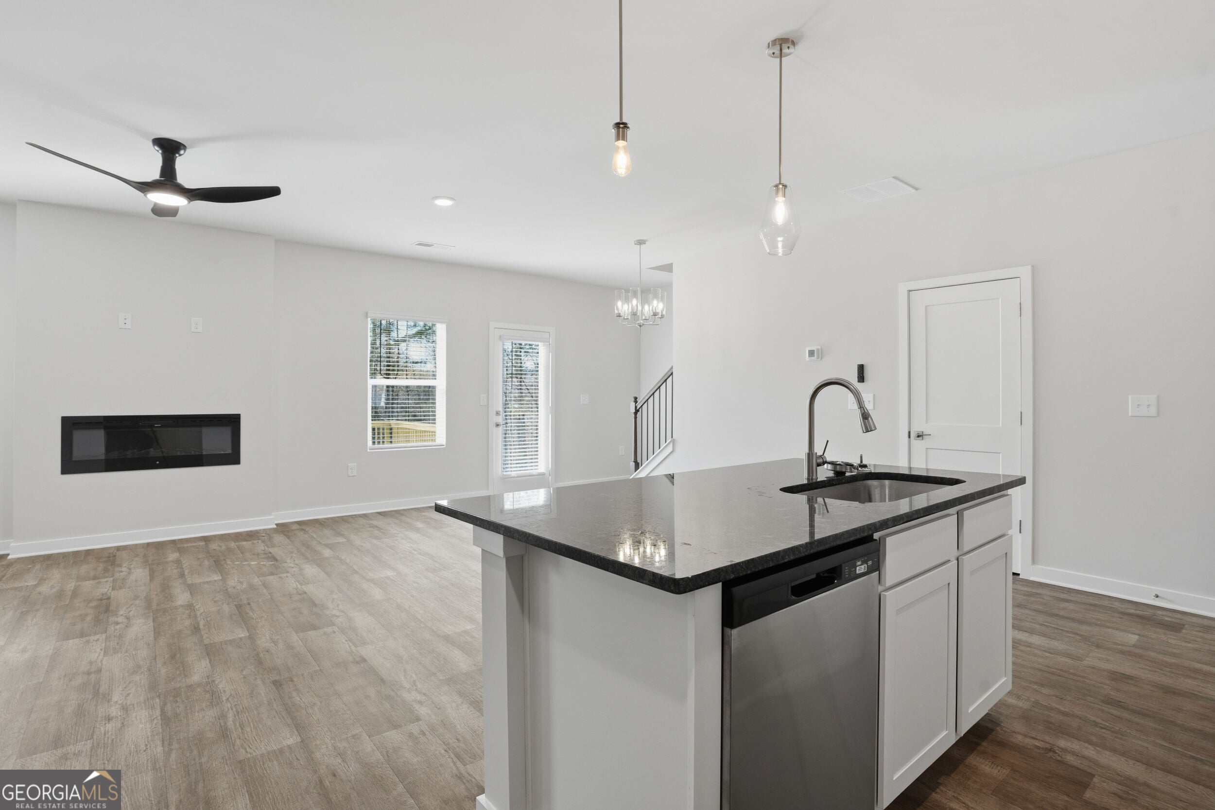 302 Glenhaven DR