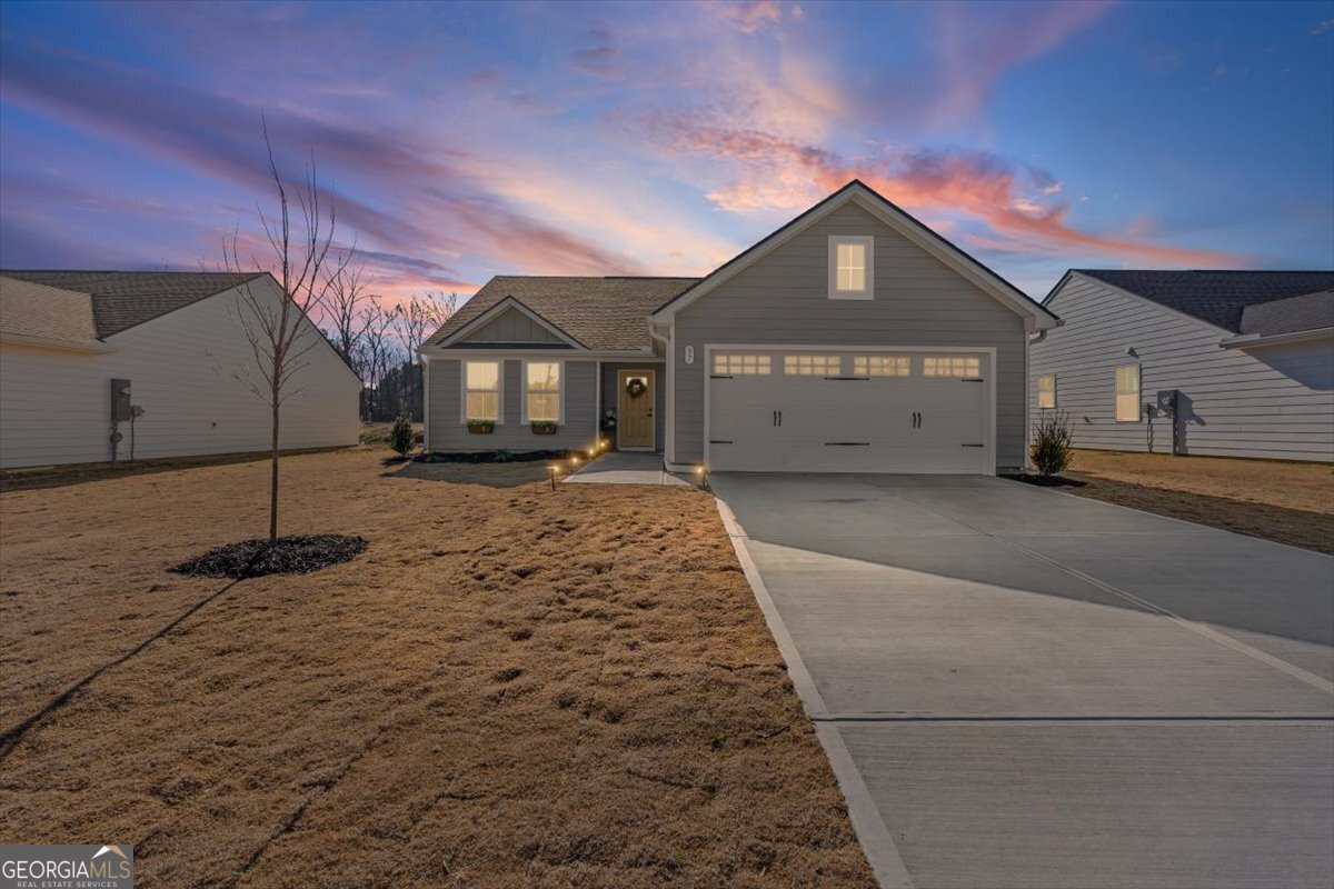 37 Summer Club BLVD NW