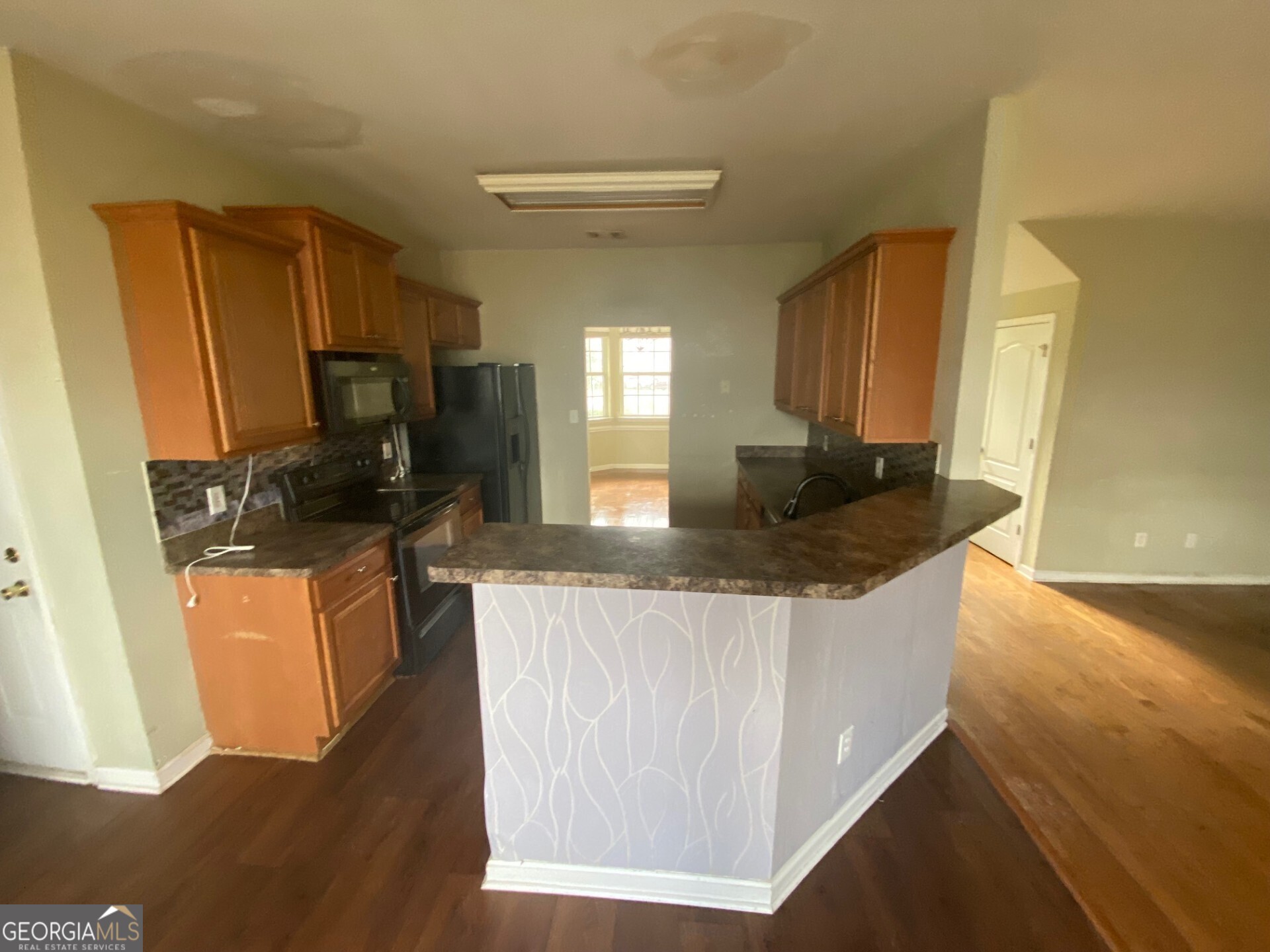 248 Sky Hawk LN