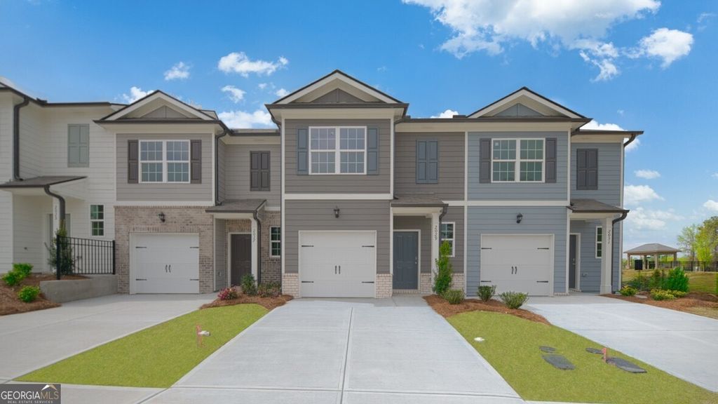 Photo of 2029 Roseleigh Drive, Douglasville, GA 30134 (MLS # 10770211)