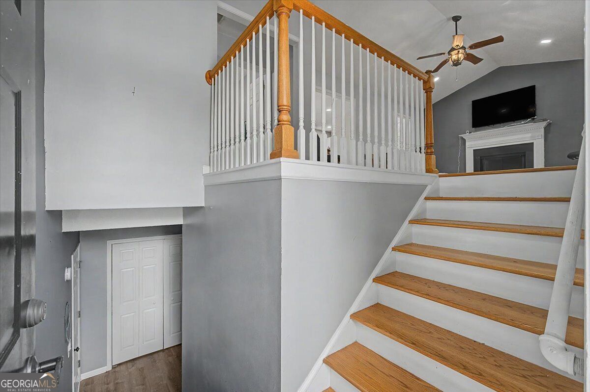 30 Indian Hills DR