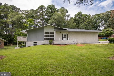 Photo of 2743 NW Lake Capri Drive, Conyers, GA 30012 (MLS # 10564800)
