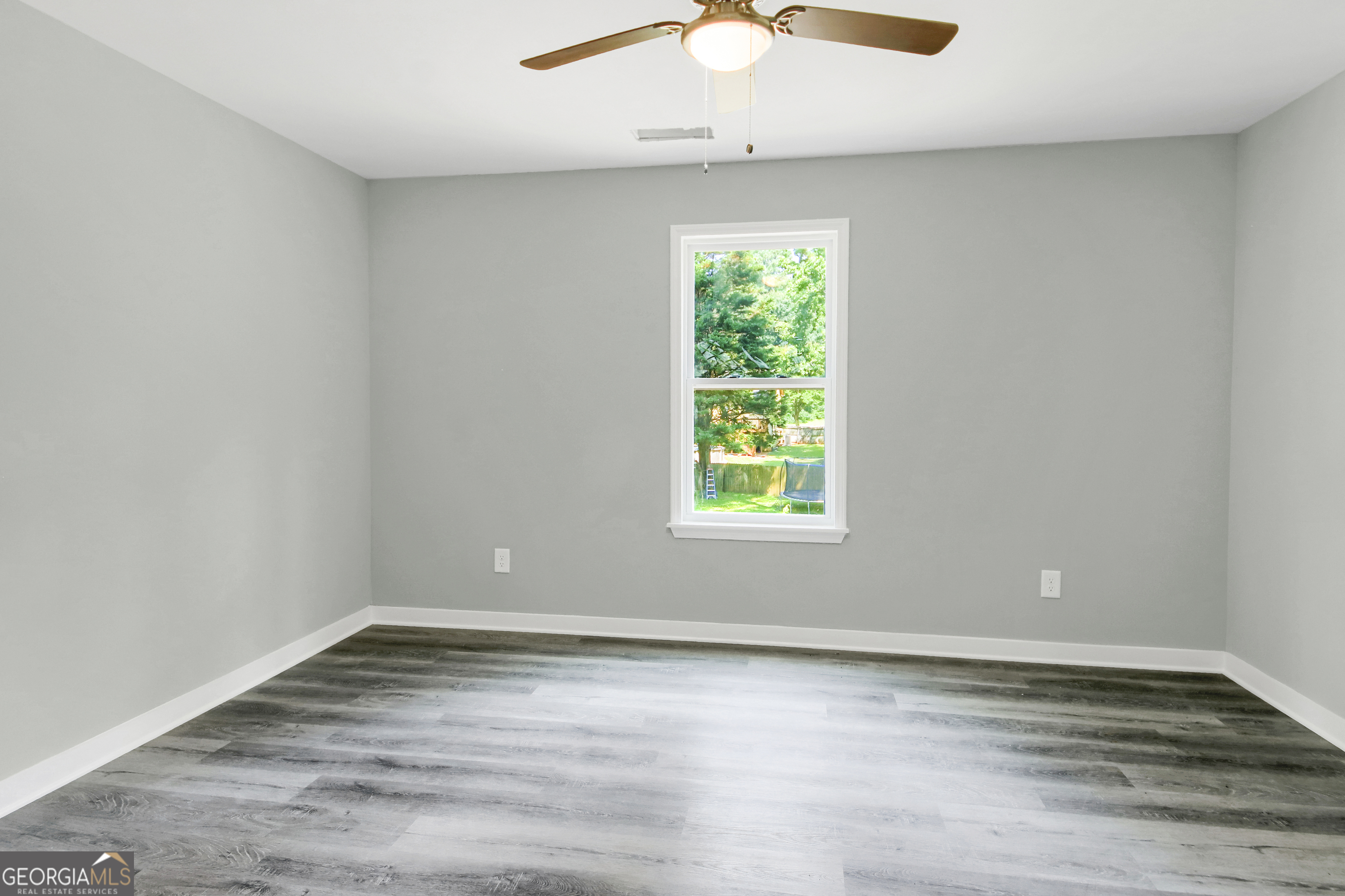 3439 Twin Village CT