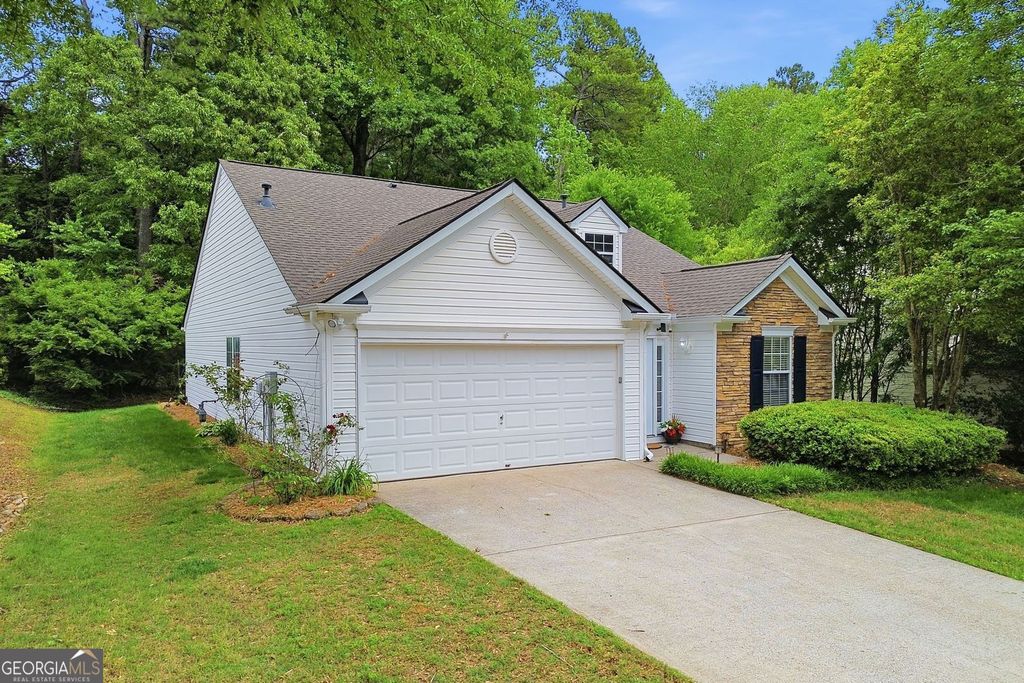 Photo of 511 Carrington Court, Canton, GA 30115 (MLS # 10756598)
