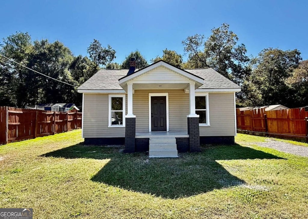 Photo of 110 Elizabeth Street, Griffin, GA 30223 (MLS # 10878726)