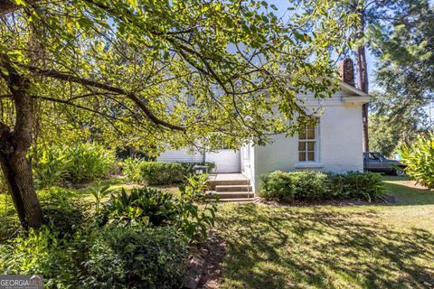 A home in Lumpkin