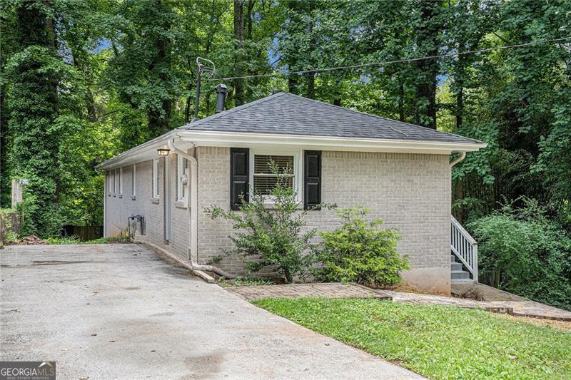 Well-maintained ranch-style home featuring a 3/2 layout and a spacious backyard, perfect for outdoor living. This property offers comfortable single-level living in good condition, ideal for a variety of buyers.
