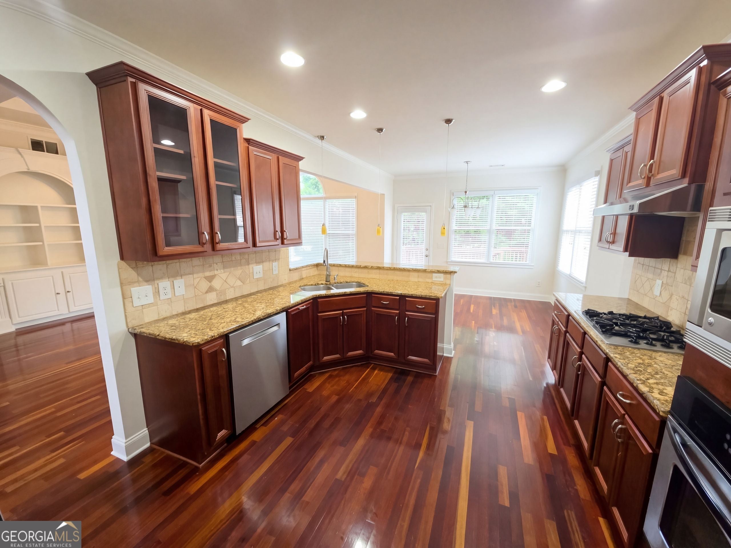 809 Arbor WAY
