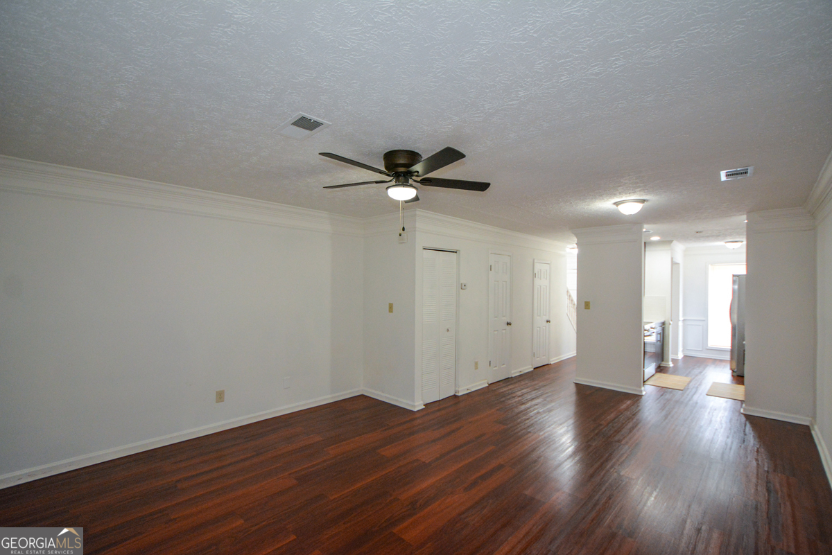 ROBINWOOD - Residential