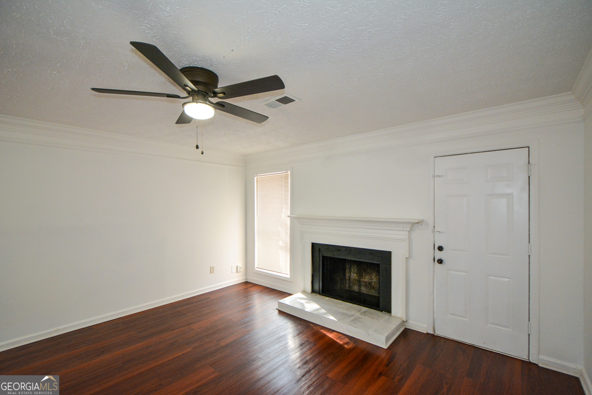 ROBINWOOD - Residential