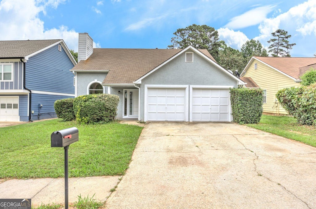 Photo of 1039 Boardwalk Drive, Lawrenceville, GA 30044 (MLS # 10869015)