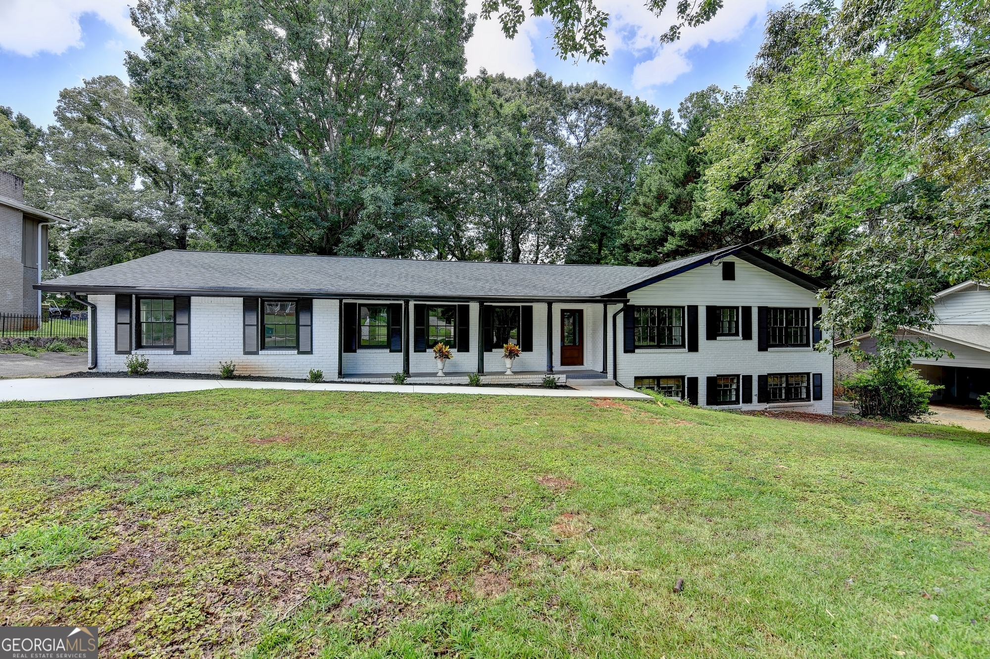 4491 Buckingham CIR