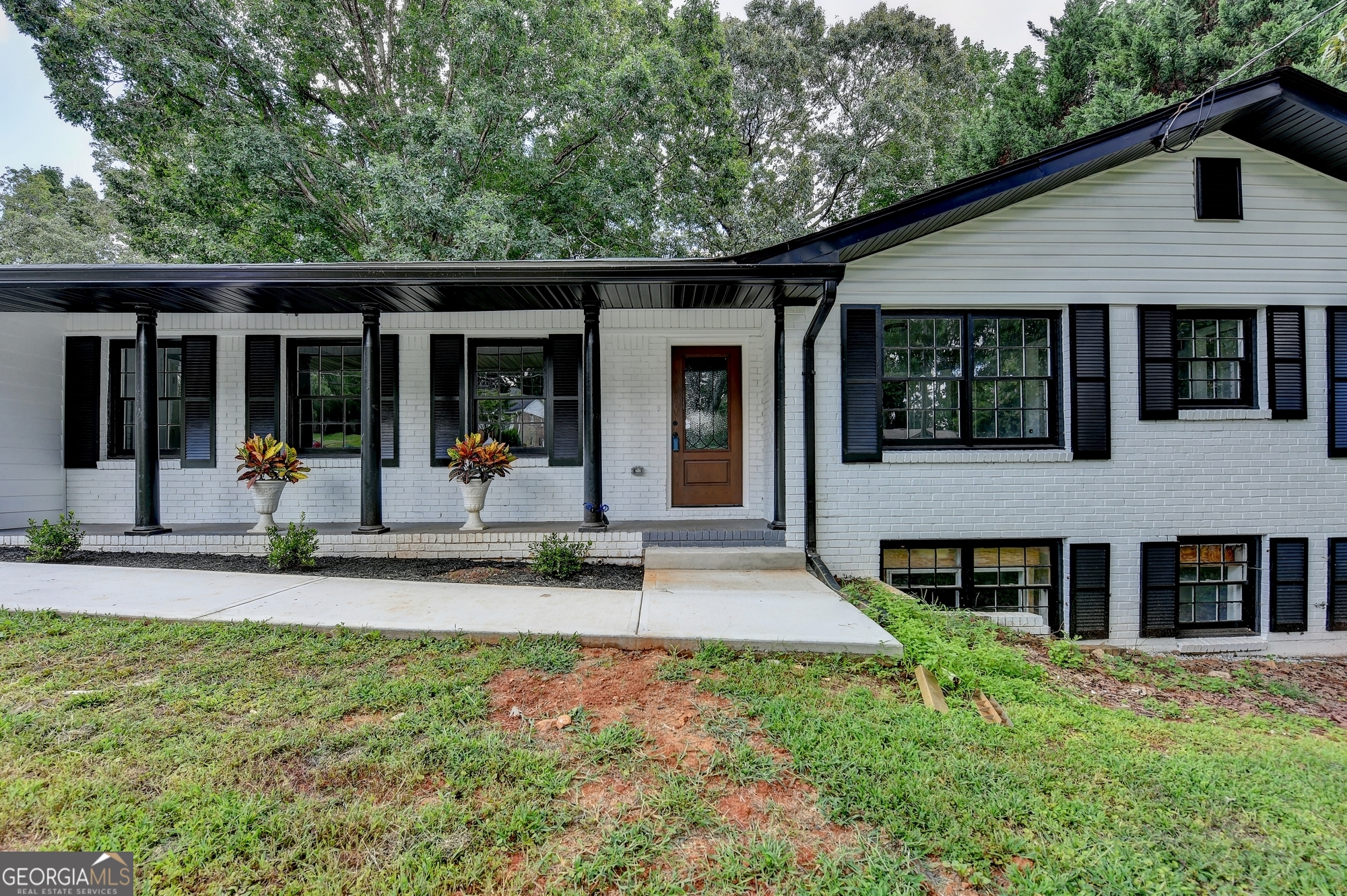 4491 Buckingham CIR