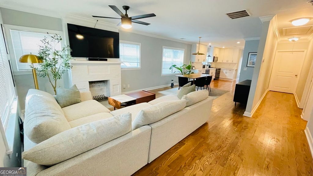 Photo of 2507 Ryne Street NW, Atlanta, GA 30318 (MLS # 10702587)