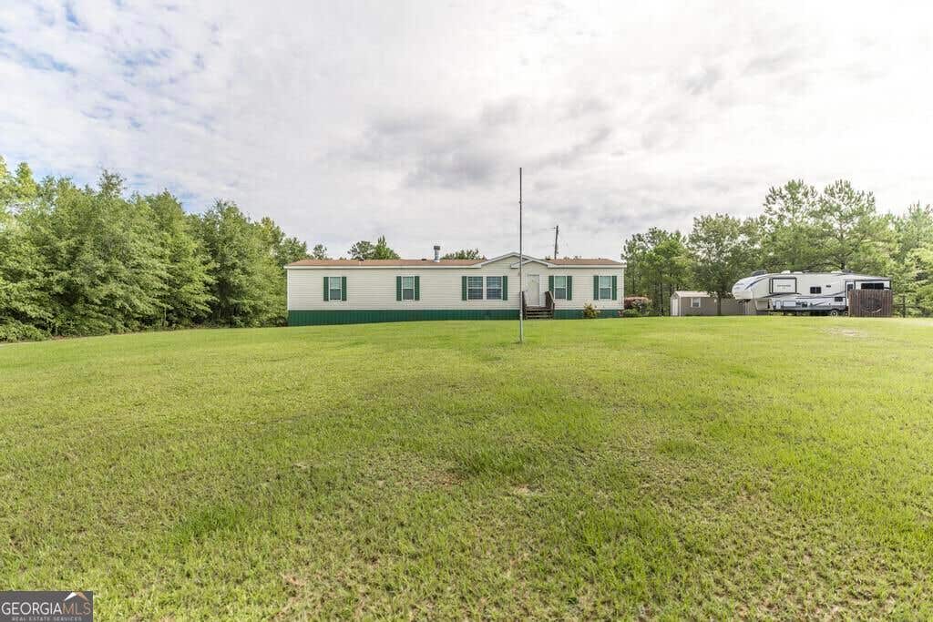 Photo of 1222 Bowers Cemetery Road, Cochran, GA 31014 (MLS # 10821944)