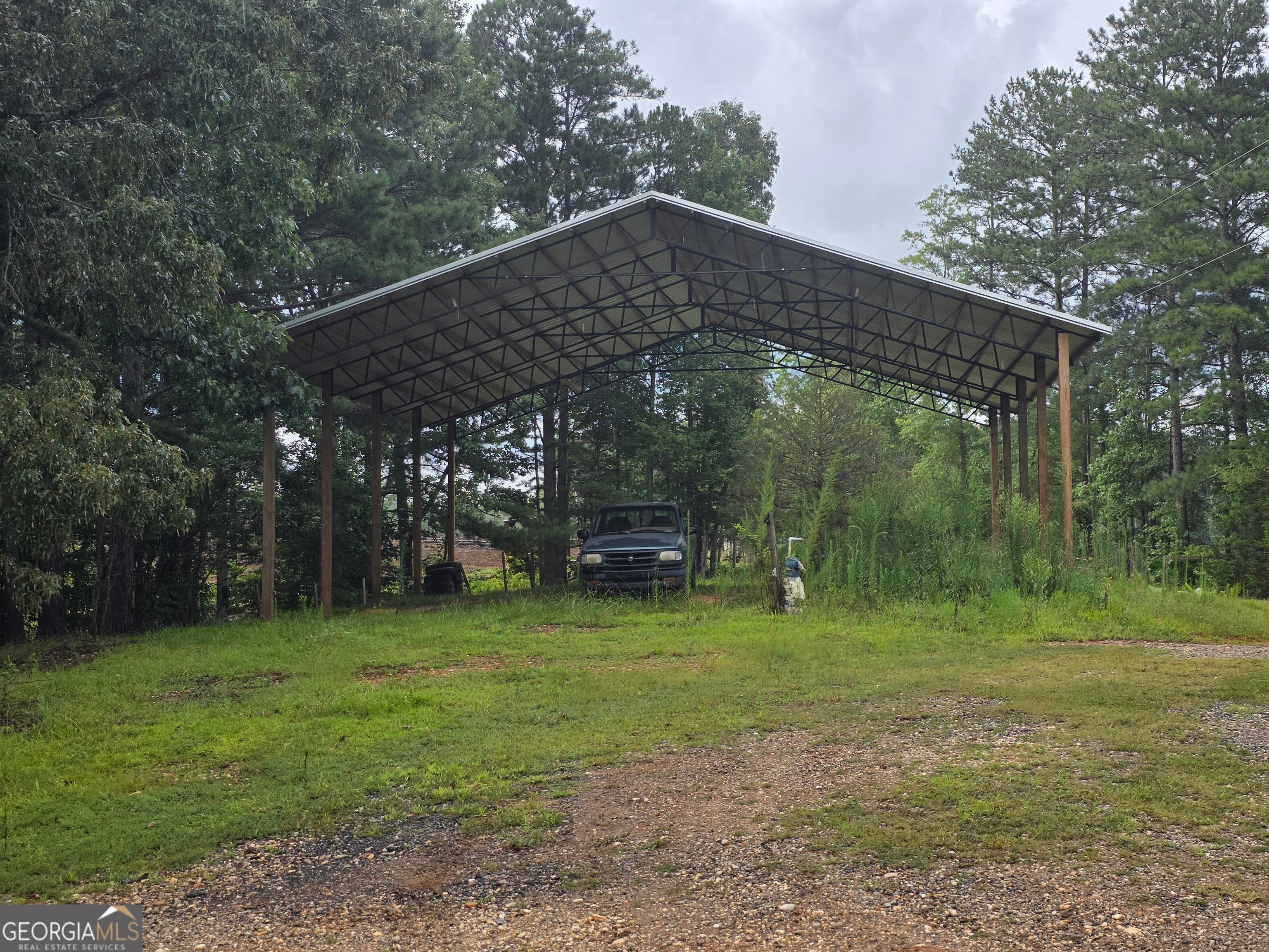 267 Williams RD