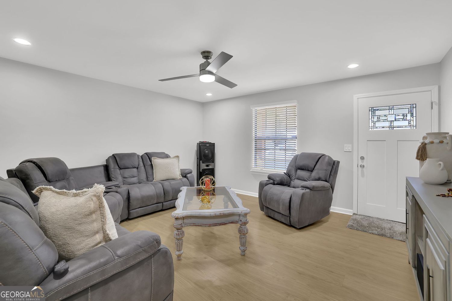 ROLLING RIDGE 1 - Residential