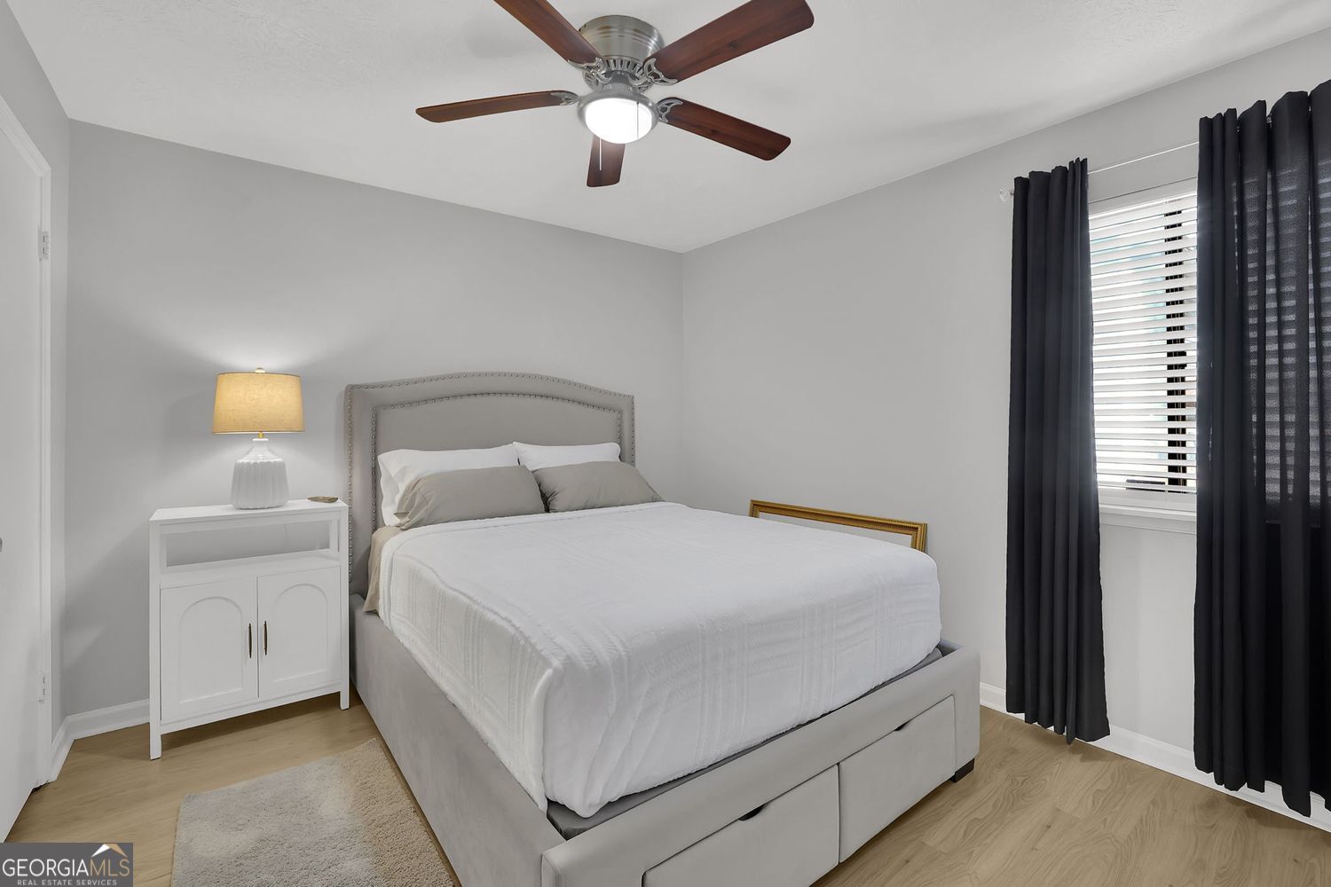 ROLLING RIDGE 1 - Residential