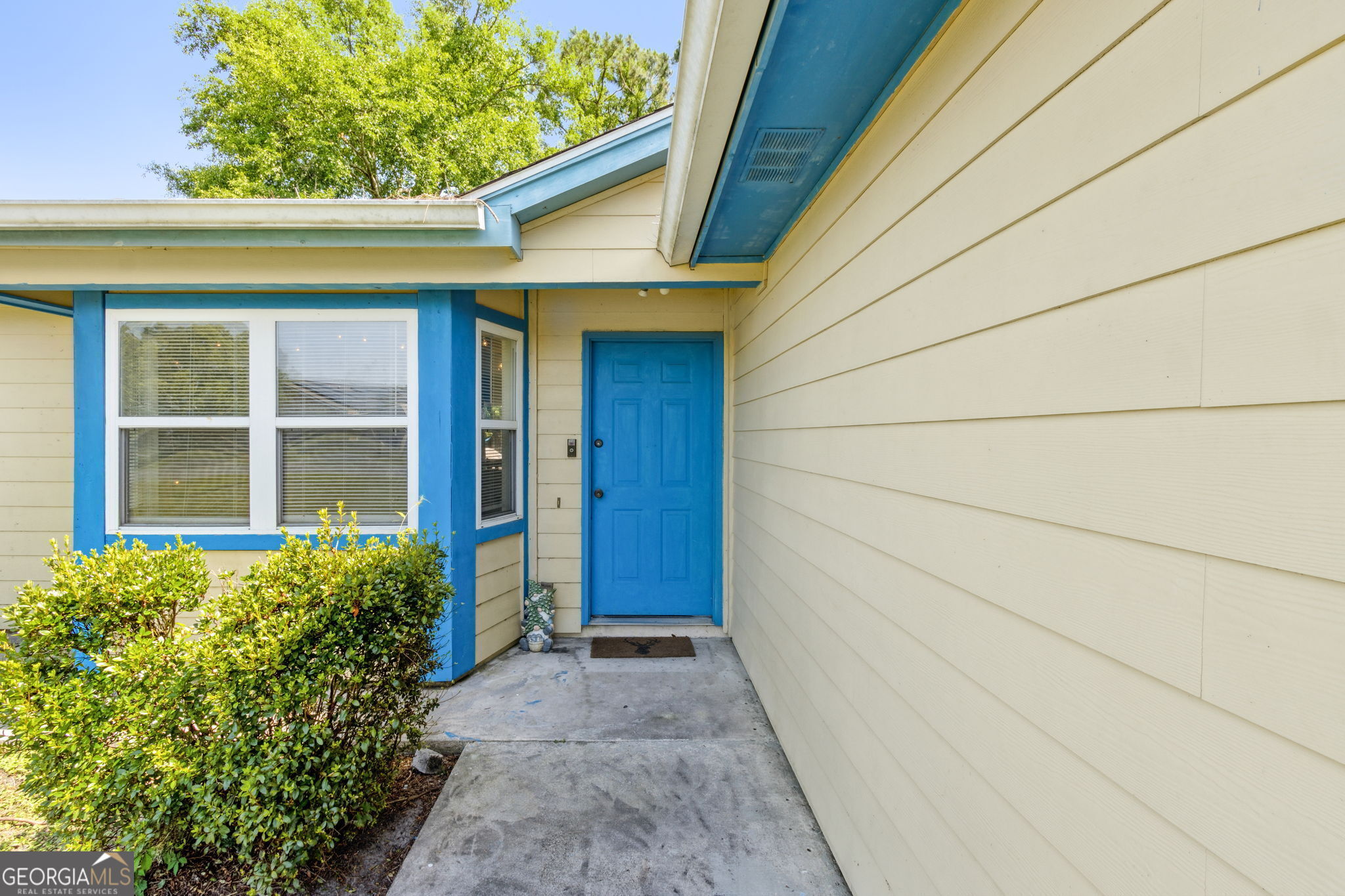 127 Fairfield DR