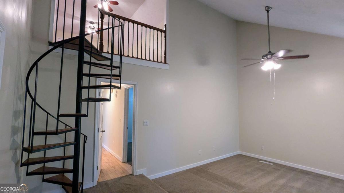 Holly Springs Crossing - Residential