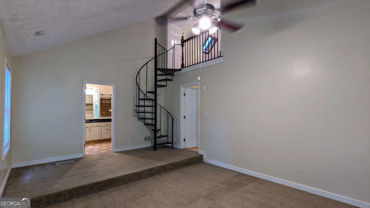 Holly Springs Crossing - Residential