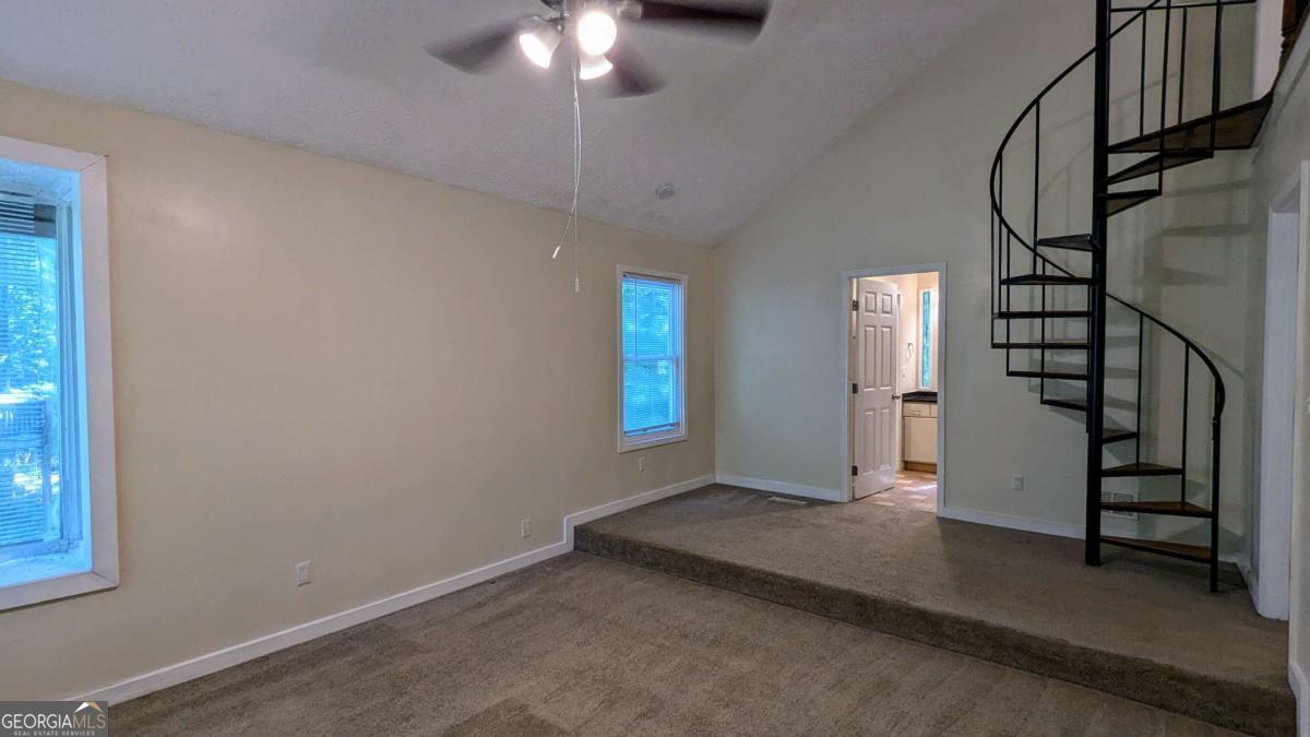 Holly Springs Crossing - Residential