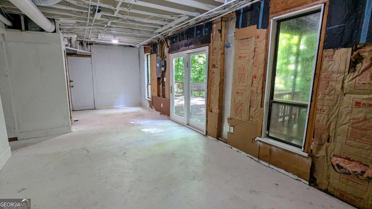 Holly Springs Crossing - Residential