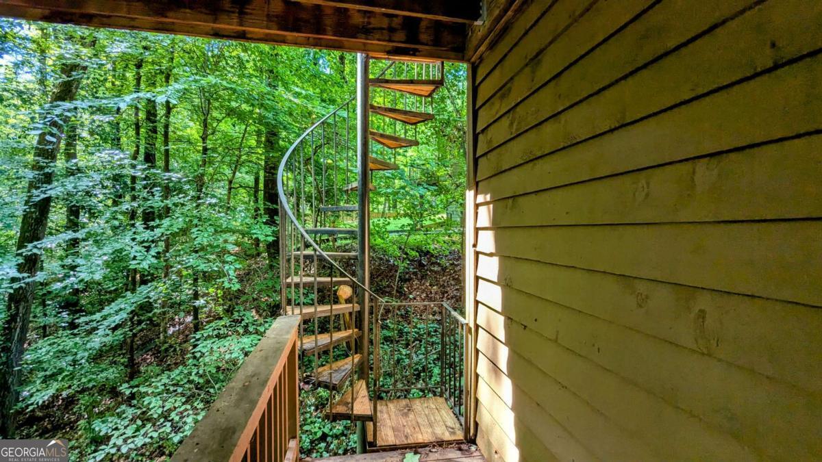 Holly Springs Crossing - Residential