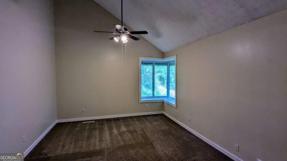 Holly Springs Crossing - Residential