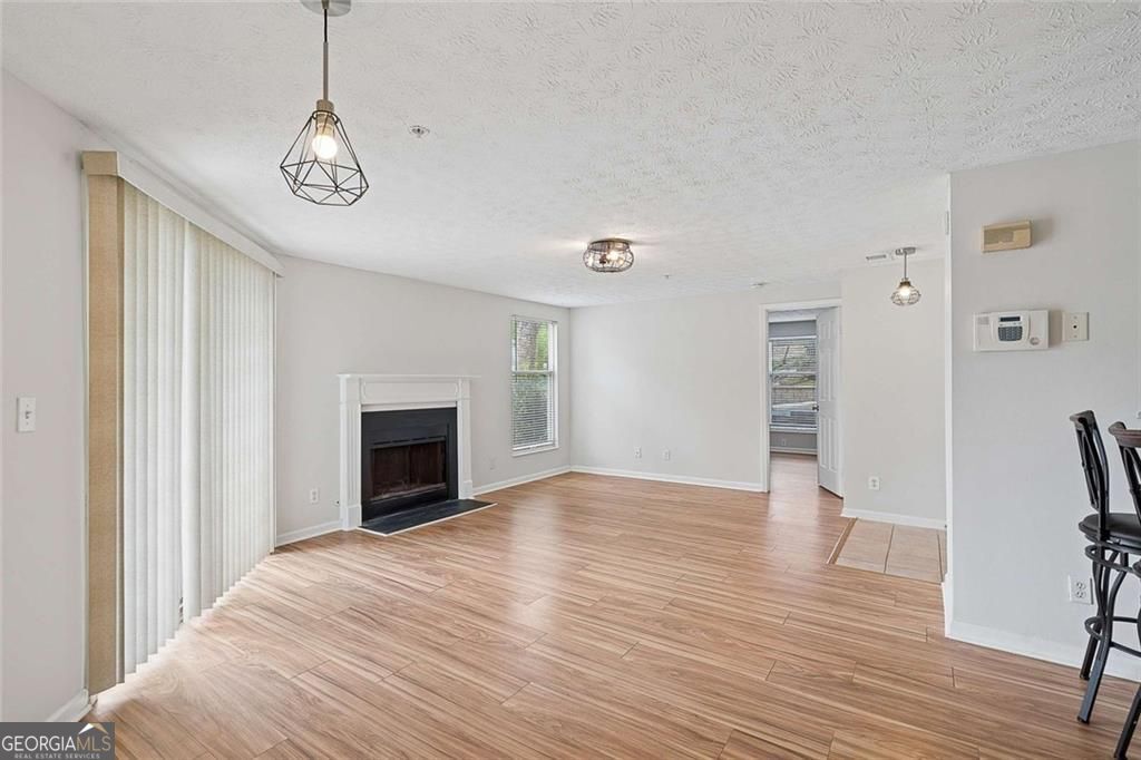 1465 Keys Crossing DR NE