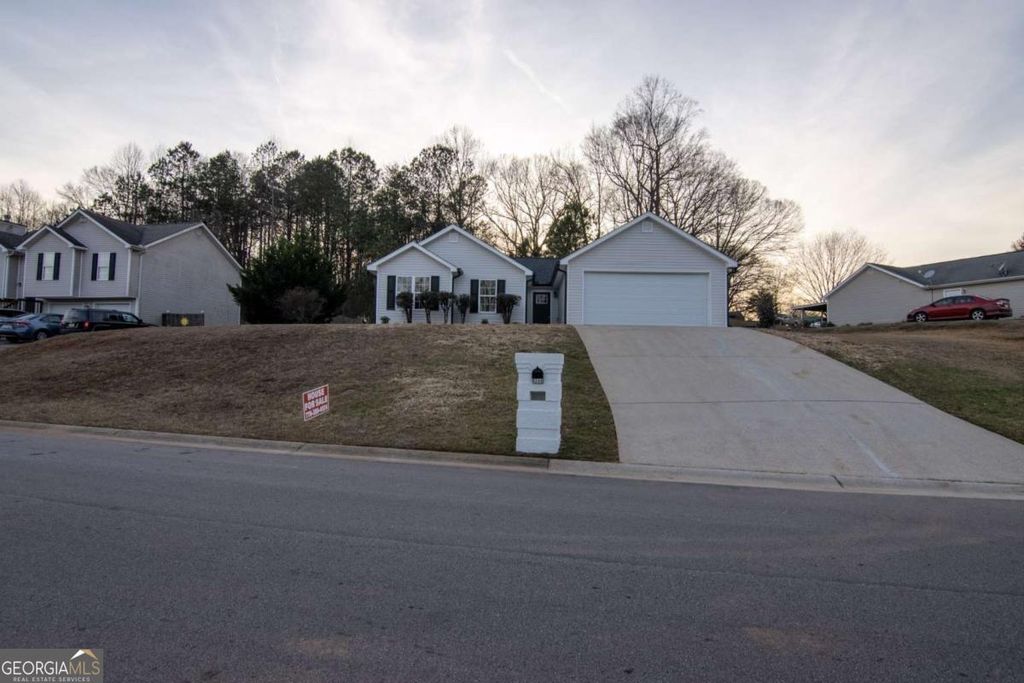 Photo of 4344 Pond Fork Way, Gillsville, GA 30543 (MLS # 10705187)