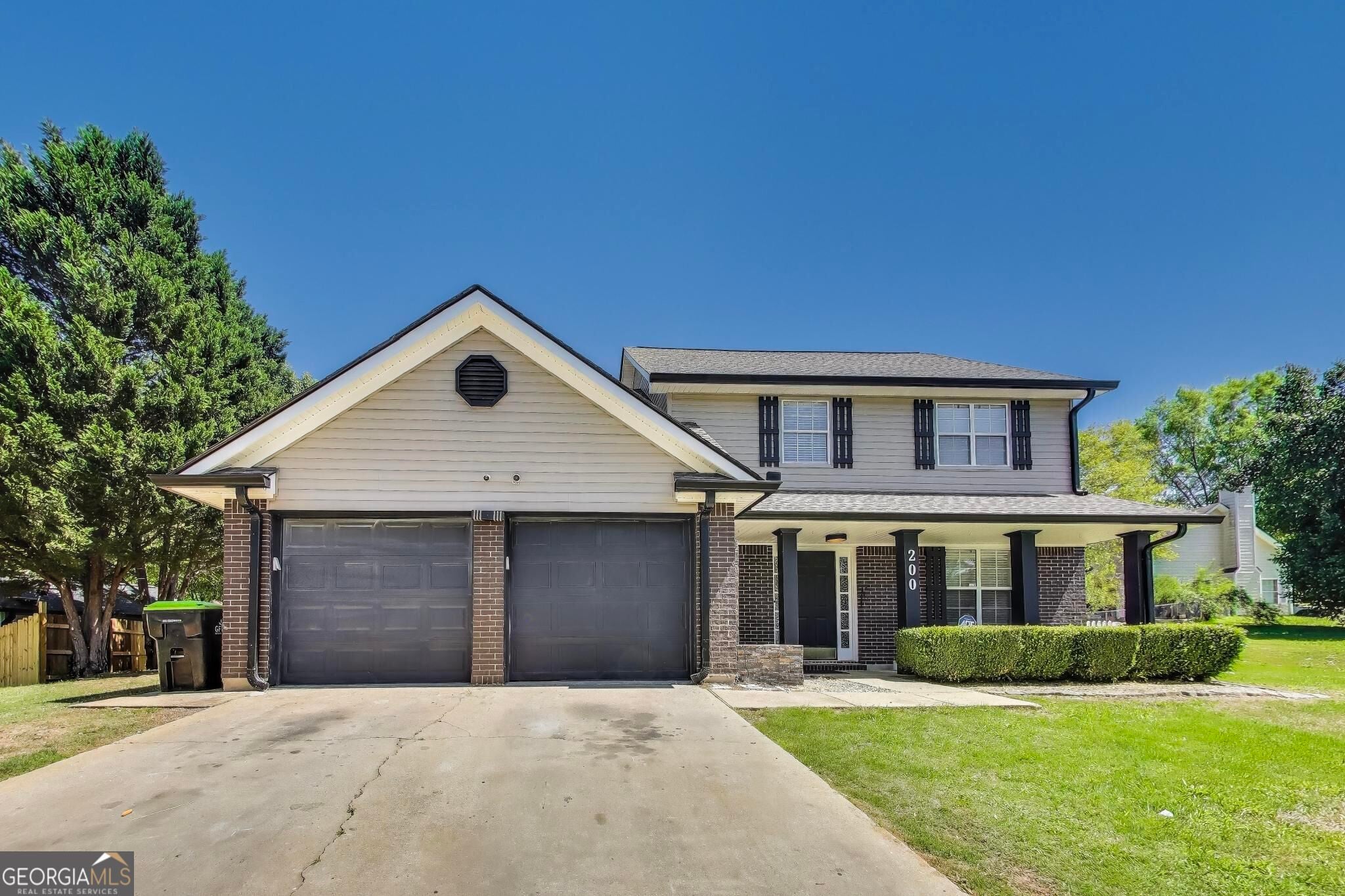 200 Tait RD